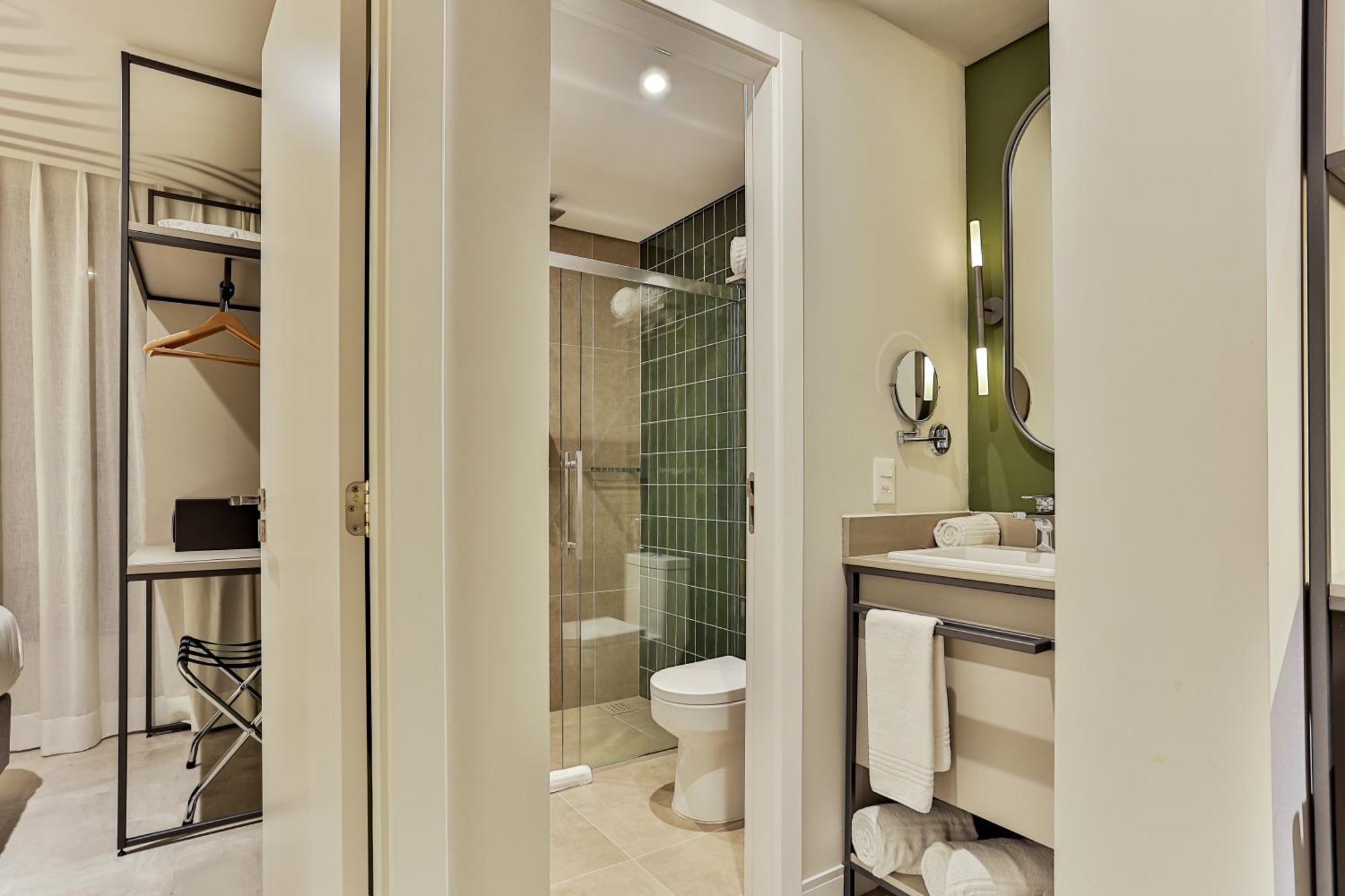 Brava Mundo Boutique Oficial Hotel 4*